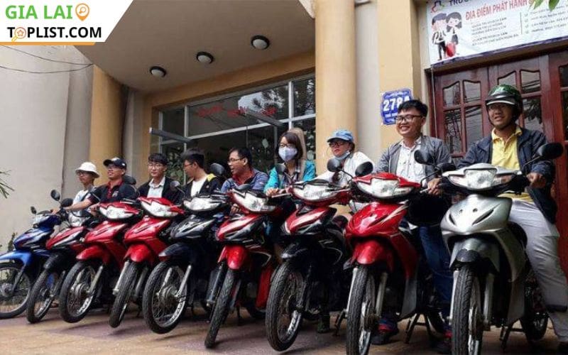 Bùi Việt Anh cho thuê xe máy Pleiku