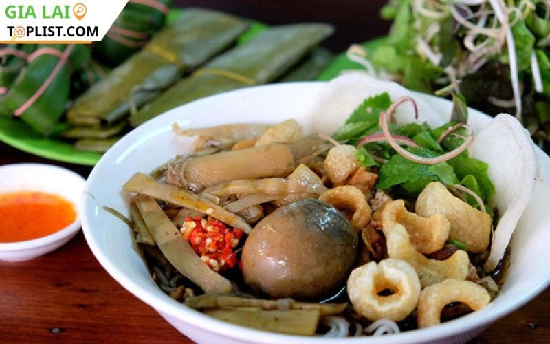 Bún cua hương vị đặc sản chuẩn Gia Lai